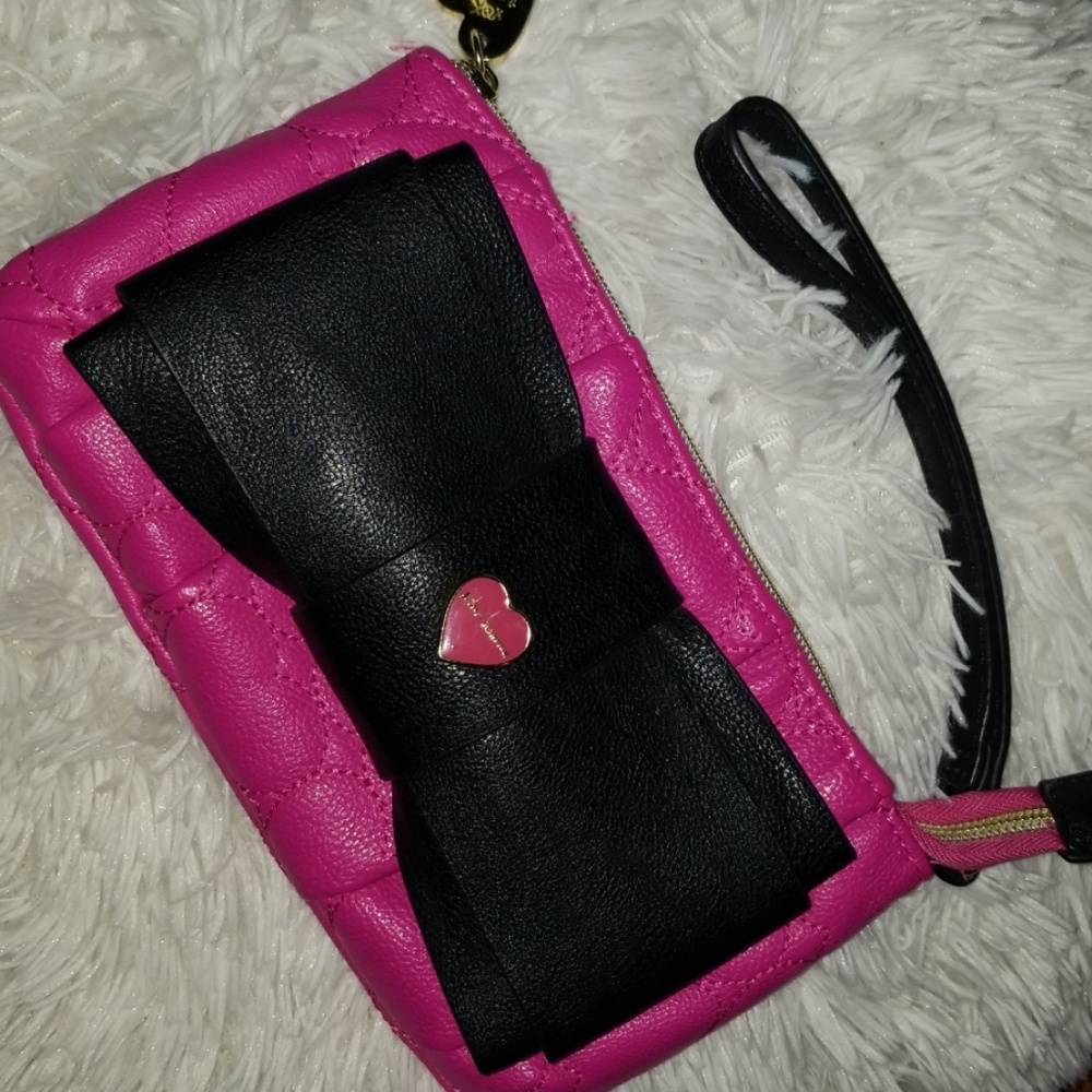 COPY - Betsey Johnson wallet/clutch